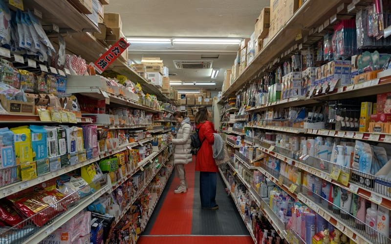 Accelerating Brand Growth — Trailblazing Customer-Focused Tactics: A Triumph in the Worldwide FMCG Industry
